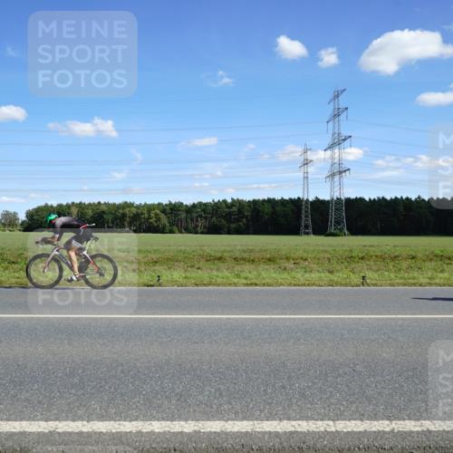 07.09.2025 - 19. Norderstedt Triathlon Michael Burmester http://msf.ph/oto/8837966 07.09.2025 14:13:30 Radfahren 974, 1019 meine-sportfotos.de