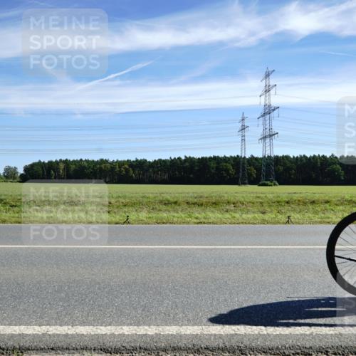 07.09.2025 - 19. Norderstedt Triathlon Michael Burmester http://msf.ph/oto/8837983 07.09.2025 12:04:45 Radfahren 715, 1252 meine-sportfotos.de