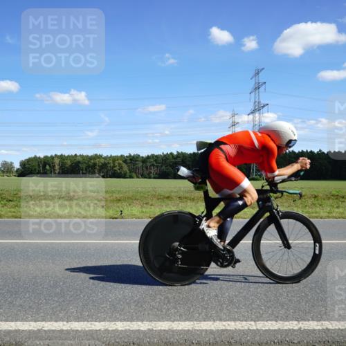 07.09.2025 - 19. Norderstedt Triathlon Michael Burmester http://msf.ph/oto/8837985 07.09.2025 14:13:33 Radfahren 974, 1019 meine-sportfotos.de