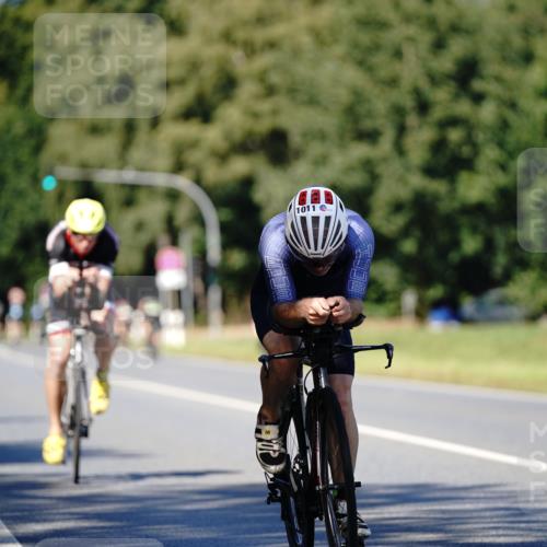 07.09.2025 - 19. Norderstedt Triathlon Michael Burmester http://msf.ph/oto/8838012 07.09.2025 14:24:24 Radfahren 978, 1011 meine-sportfotos.de