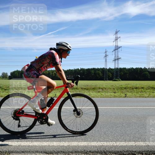 07.09.2025 - 19. Norderstedt Triathlon Michael Burmester http://msf.ph/oto/8838028 07.09.2025 12:04:55 Radfahren 195, 215, 1309 meine-sportfotos.de