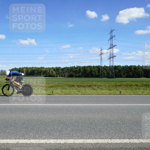 07.09.2025 - 19. Norderstedt Triathlon Michael Burmester http://msf.ph/oto/8838051 07.09.2025 14:13:54 Radfahren 985, 1039, 1471, 1478 meine-sportfotos.de