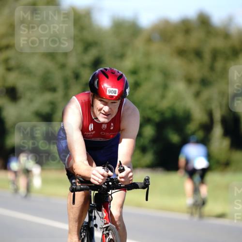 07.09.2025 - 19. Norderstedt Triathlon Michael Burmester http://msf.ph/oto/8838071 07.09.2025 14:25:07 Radfahren 908, 1019, 1478 meine-sportfotos.de