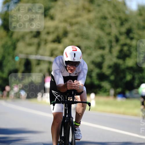 07.09.2025 - 19. Norderstedt Triathlon Michael Burmester http://msf.ph/oto/8838092 07.09.2025 14:25:24 Radfahren 361 meine-sportfotos.de