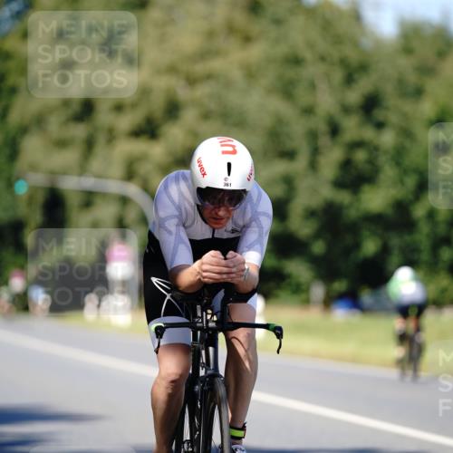07.09.2025 - 19. Norderstedt Triathlon Michael Burmester http://msf.ph/oto/8838094 07.09.2025 14:25:24 Radfahren 361 meine-sportfotos.de