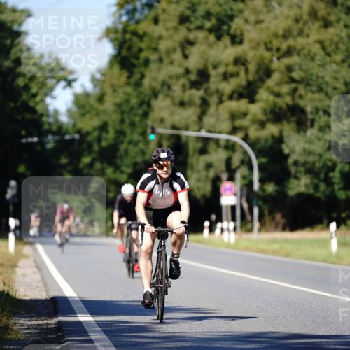 07.09.2025 - 19. Norderstedt Triathlon Michael Burmester http://msf.ph/oto/8838115 07.09.2025 14:25:52 Radfahren 863 meine-sportfotos.de