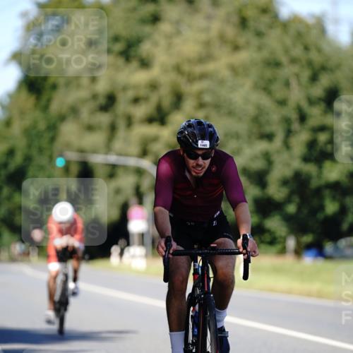 07.09.2025 - 19. Norderstedt Triathlon Michael Burmester http://msf.ph/oto/8838128 07.09.2025 14:26:01 Radfahren 977, 1465 meine-sportfotos.de