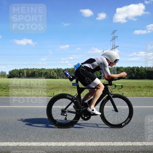 07.09.2025 - 19. Norderstedt Triathlon Michael Burmester http://msf.ph/oto/8838155 07.09.2025 14:14:27 Radfahren 361, 877 meine-sportfotos.de