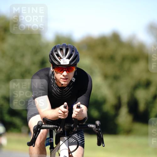 07.09.2025 - 19. Norderstedt Triathlon Michael Burmester http://msf.ph/oto/8838159 07.09.2025 14:26:24 Radfahren 469, 877 meine-sportfotos.de