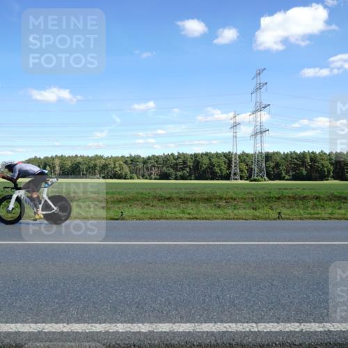 07.09.2025 - 19. Norderstedt Triathlon Michael Burmester http://msf.ph/oto/8838168 07.09.2025 14:14:37 Radfahren 392, 1017 meine-sportfotos.de