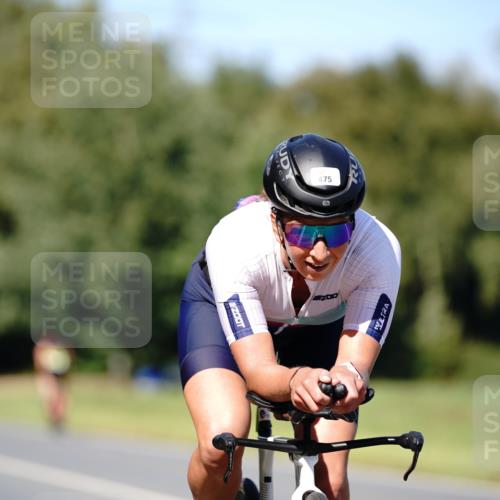 07.09.2025 - 19. Norderstedt Triathlon Michael Burmester http://msf.ph/oto/8838169 07.09.2025 14:26:28 Radfahren 469, 472, 475 meine-sportfotos.de