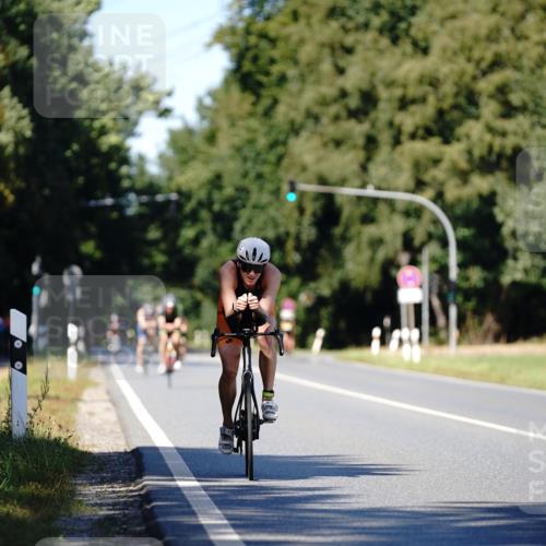 07.09.2025 - 19. Norderstedt Triathlon Michael Burmester http://msf.ph/oto/8838175 07.09.2025 14:26:39 Radfahren 1001 meine-sportfotos.de