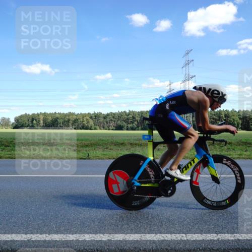 07.09.2025 - 19. Norderstedt Triathlon Michael Burmester http://msf.ph/oto/8838176 07.09.2025 14:14:40 Radfahren 392 meine-sportfotos.de