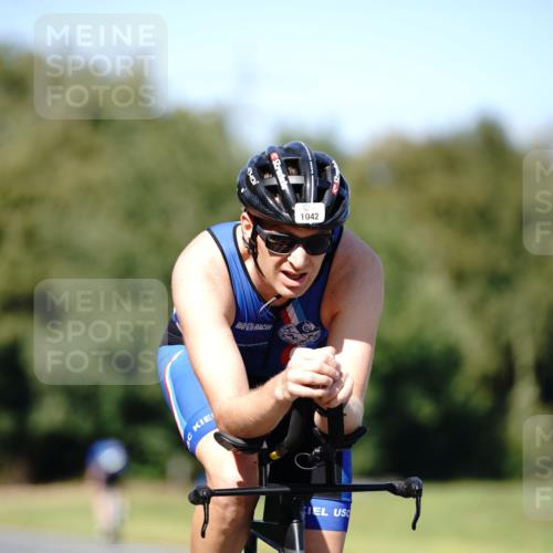 07.09.2025 - 19. Norderstedt Triathlon Michael Burmester http://msf.ph/oto/8838192 07.09.2025 14:26:48 Radfahren 476, 900, 1042 meine-sportfotos.de