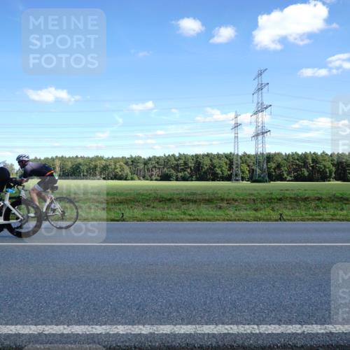 07.09.2025 - 19. Norderstedt Triathlon Michael Burmester http://msf.ph/oto/8838200 07.09.2025 14:14:46 Radfahren  meine-sportfotos.de