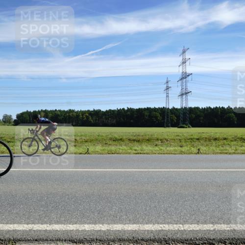 07.09.2025 - 19. Norderstedt Triathlon Michael Burmester http://msf.ph/oto/8838204 07.09.2025 12:05:51 Radfahren 245, 717, 741, 800 meine-sportfotos.de
