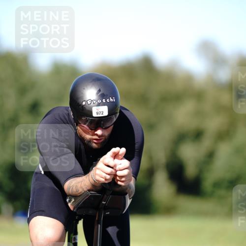 07.09.2025 - 19. Norderstedt Triathlon Michael Burmester http://msf.ph/oto/8838207 07.09.2025 14:26:54 Radfahren 972 meine-sportfotos.de