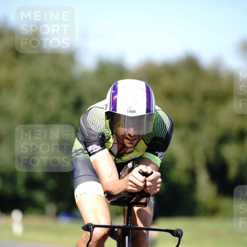 07.09.2025 - 19. Norderstedt Triathlon Michael Burmester http://msf.ph/oto/8838223 07.09.2025 14:27:21 Radfahren 993, 1469 meine-sportfotos.de