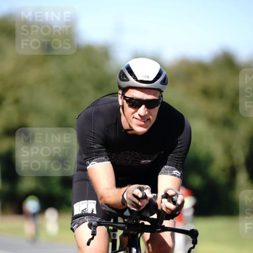 07.09.2025 - 19. Norderstedt Triathlon Michael Burmester http://msf.ph/oto/8838228 07.09.2025 14:27:25 Radfahren 993, 1026 meine-sportfotos.de