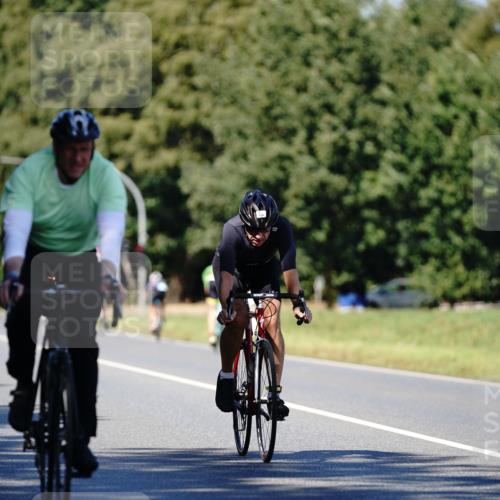 07.09.2025 - 19. Norderstedt Triathlon Michael Burmester http://msf.ph/oto/8838236 07.09.2025 14:27:33 Radfahren 428, 905 meine-sportfotos.de