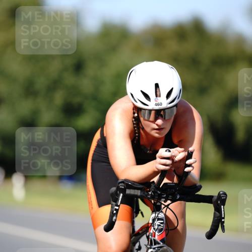 07.09.2025 - 19. Norderstedt Triathlon Michael Burmester http://msf.ph/oto/8838244 07.09.2025 14:27:38 Radfahren 379, 428, 460, 1404 meine-sportfotos.de