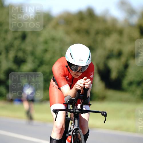 07.09.2025 - 19. Norderstedt Triathlon Michael Burmester http://msf.ph/oto/8838246 07.09.2025 14:27:42 Radfahren 1404 meine-sportfotos.de