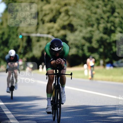 07.09.2025 - 19. Norderstedt Triathlon Michael Burmester http://msf.ph/oto/8838253 07.09.2025 14:27:52 Radfahren 398, 1014 meine-sportfotos.de