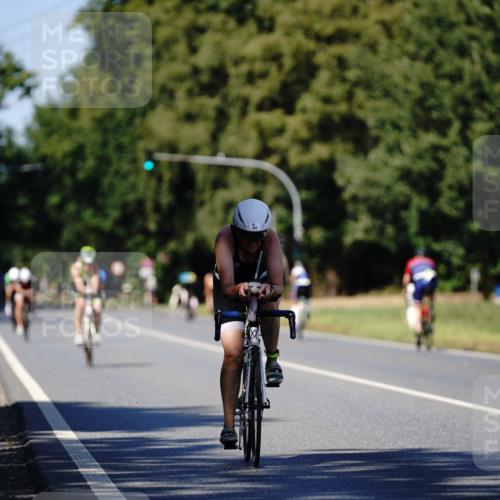 07.09.2025 - 19. Norderstedt Triathlon Michael Burmester http://msf.ph/oto/8838259 07.09.2025 14:28:00 Radfahren 462 meine-sportfotos.de