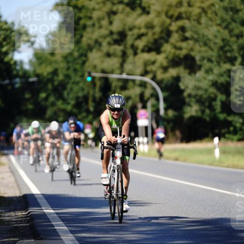 07.09.2025 - 19. Norderstedt Triathlon Michael Burmester http://msf.ph/oto/8838263 07.09.2025 14:28:03 Radfahren 462, 474, 1008 meine-sportfotos.de