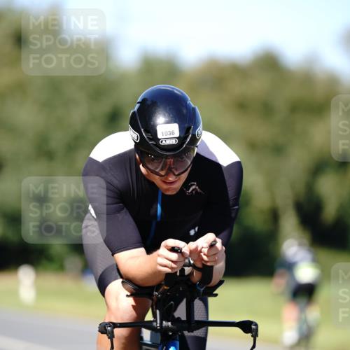 07.09.2025 - 19. Norderstedt Triathlon Michael Burmester http://msf.ph/oto/8838272 07.09.2025 14:28:12 Radfahren 1006, 1036, 1040 meine-sportfotos.de