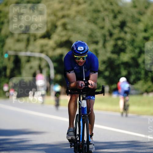 07.09.2025 - 19. Norderstedt Triathlon Michael Burmester http://msf.ph/oto/8838279 07.09.2025 14:28:20 Radfahren 1009 meine-sportfotos.de