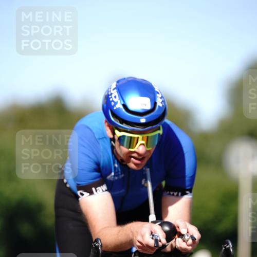 07.09.2025 - 19. Norderstedt Triathlon Michael Burmester http://msf.ph/oto/8838281 07.09.2025 14:28:20 Radfahren 1009 meine-sportfotos.de