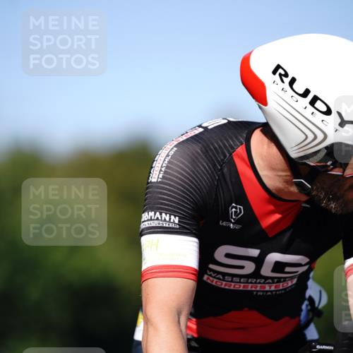 07.09.2025 - 19. Norderstedt Triathlon Michael Burmester http://msf.ph/oto/8838285 07.09.2025 14:28:37 Radfahren 420, 982 meine-sportfotos.de
