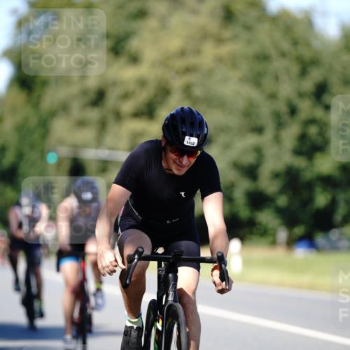 07.09.2025 - 19. Norderstedt Triathlon Michael Burmester http://msf.ph/oto/8838289 07.09.2025 14:28:40 Radfahren 420, 449, 963, 1462 meine-sportfotos.de