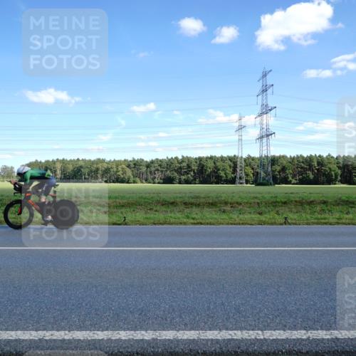 07.09.2025 - 19. Norderstedt Triathlon Michael Burmester http://msf.ph/oto/8838291 07.09.2025 14:14:50 Radfahren  meine-sportfotos.de