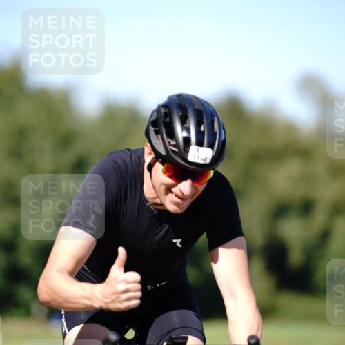 07.09.2025 - 19. Norderstedt Triathlon Michael Burmester http://msf.ph/oto/8838293 07.09.2025 14:28:41 Radfahren 420, 449, 963, 1462 meine-sportfotos.de