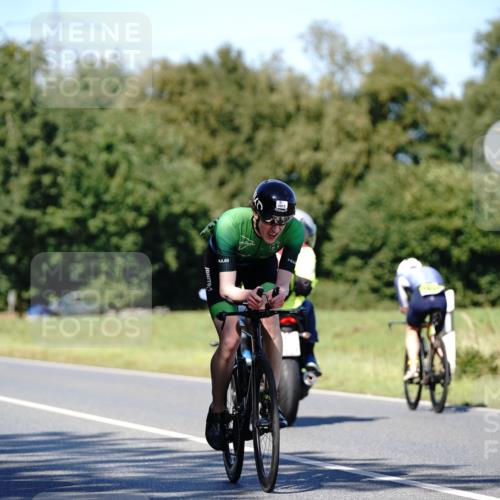 07.09.2025 - 19. Norderstedt Triathlon Michael Burmester http://msf.ph/oto/8838306 07.09.2025 14:28:55 Radfahren 478, 964, 1013, 1027 meine-sportfotos.de