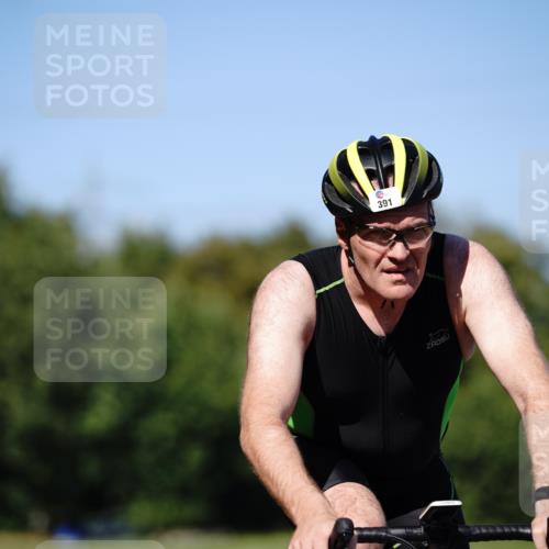 07.09.2025 - 19. Norderstedt Triathlon Michael Burmester http://msf.ph/oto/8838322 07.09.2025 14:29:08 Radfahren 364, 373, 391, 463, 1467 meine-sportfotos.de