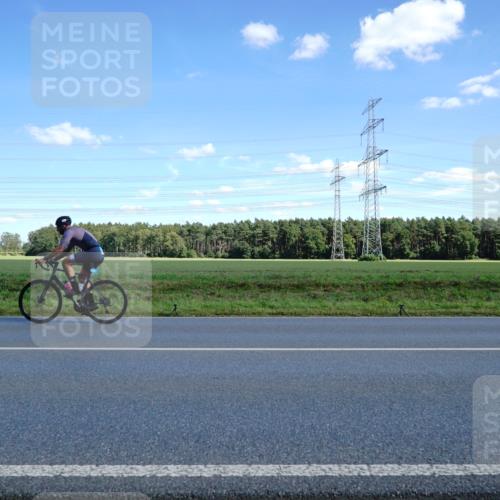 07.09.2025 - 19. Norderstedt Triathlon Michael Burmester http://msf.ph/oto/8838329 07.09.2025 14:15:01 Radfahren 979 meine-sportfotos.de