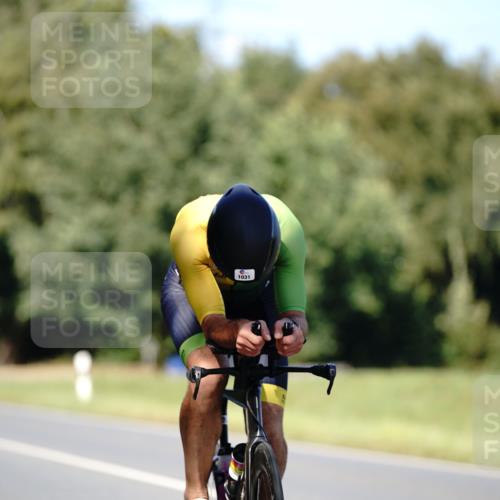 07.09.2025 - 19. Norderstedt Triathlon Michael Burmester http://msf.ph/oto/8838343 07.09.2025 14:29:31 Radfahren 994, 1031 meine-sportfotos.de