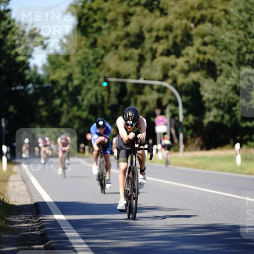 07.09.2025 - 19. Norderstedt Triathlon Michael Burmester http://msf.ph/oto/8838347 07.09.2025 14:29:32 Radfahren 994, 1031, 1038 meine-sportfotos.de