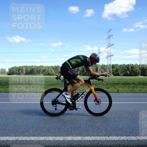 07.09.2025 - 19. Norderstedt Triathlon Michael Burmester http://msf.ph/oto/8838373 07.09.2025 14:15:13 Radfahren 428, 879, 900 meine-sportfotos.de
