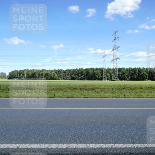 07.09.2025 - 19. Norderstedt Triathlon Michael Burmester http://msf.ph/oto/8838389 07.09.2025 14:15:29 Radfahren  meine-sportfotos.de