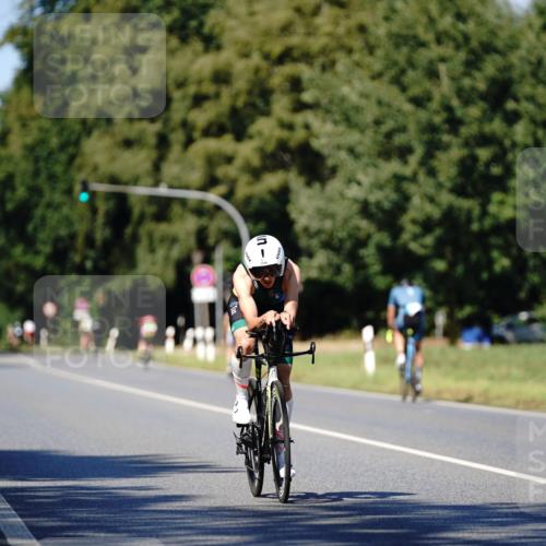 07.09.2025 - 19. Norderstedt Triathlon Michael Burmester http://msf.ph/oto/8838399 07.09.2025 14:30:00 Radfahren 917, 1421, 1506 meine-sportfotos.de