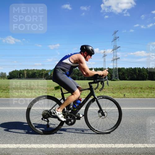 07.09.2025 - 19. Norderstedt Triathlon Michael Burmester http://msf.ph/oto/8838402 07.09.2025 14:15:58 Radfahren 963 meine-sportfotos.de