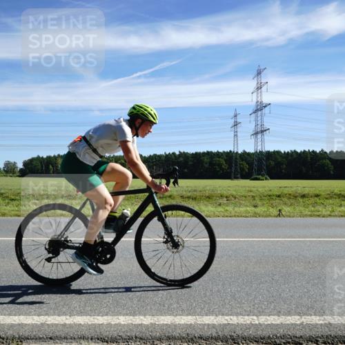 07.09.2025 - 19. Norderstedt Triathlon Michael Burmester http://msf.ph/oto/8838406 07.09.2025 12:06:24 Radfahren 244, 719 meine-sportfotos.de