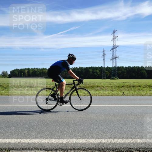 07.09.2025 - 19. Norderstedt Triathlon Michael Burmester http://msf.ph/oto/8838412 07.09.2025 12:06:24 Radfahren 244, 719 meine-sportfotos.de