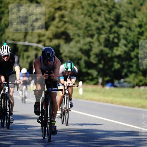 07.09.2025 - 19. Norderstedt Triathlon Michael Burmester http://msf.ph/oto/8838419 07.09.2025 14:30:20 Radfahren 411, 961, 990, 992 meine-sportfotos.de