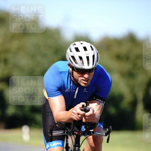 07.09.2025 - 19. Norderstedt Triathlon Michael Burmester http://msf.ph/oto/8838432 07.09.2025 14:30:24 Radfahren 411, 961, 990, 992, 1041 meine-sportfotos.de