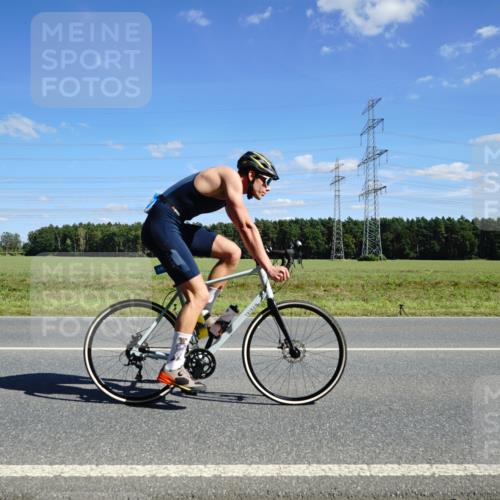 07.09.2025 - 19. Norderstedt Triathlon Michael Burmester http://msf.ph/oto/8838440 07.09.2025 14:16:22 Radfahren 391, 1042, 1408, 1459 meine-sportfotos.de